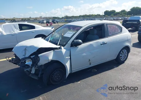 2009 Hyundai Accent Gs из США, поврежденный, VIN KMHCM36C79U121405